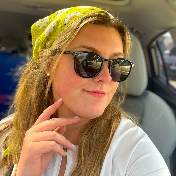 ✨Meet your Posher!✨ - Picture 3 of 3